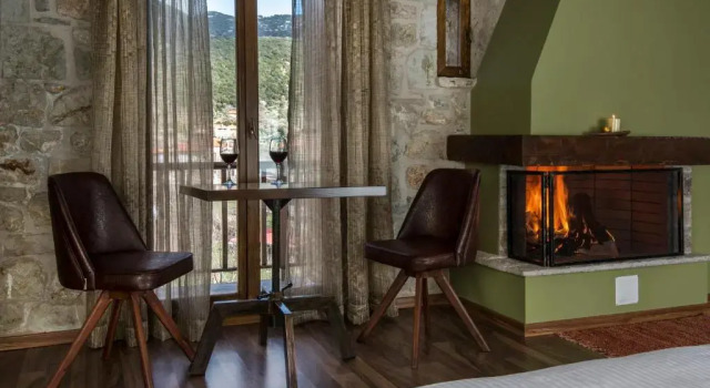 Двухместный номер Deluxe с балконом Elafos Spa Hotel