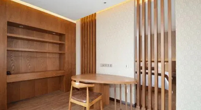 Люкс James Joyce Coffetel Hotel