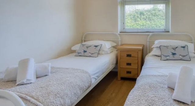 Bayview 72 - 2 Bedroom Chalet - Bayview Oxwich, Забронировать Шале Суонси Полуостров Гоуэр, рядом с Замок Пенрайс