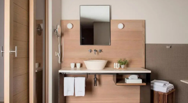 Трёхместный номер Superior Eurostars Pamplona