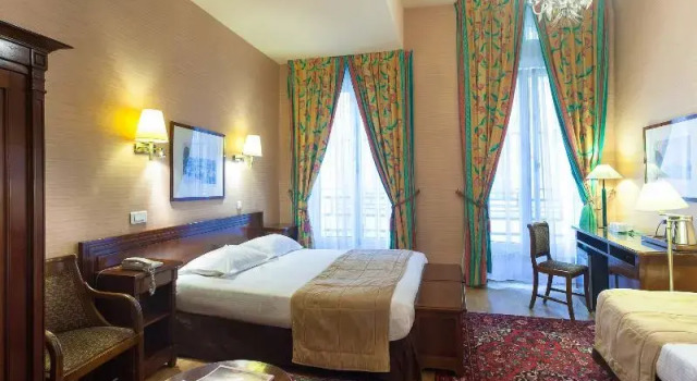Номер Standard Hotel Palais Bourbon