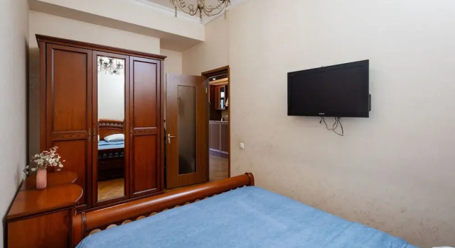 Apartment by Luxe Group DI888