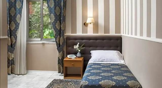 Standard- Enkelt værelse Hotel Redebora