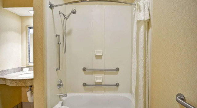 Двухместный люкс Homewood Suites by Hilton Newark-Wilmington South Area