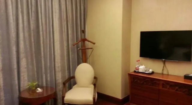 Hangzhou Lingtaoge Hotel