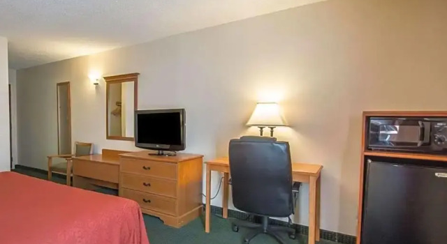 Люкс Quality Inn Gainesville I-75