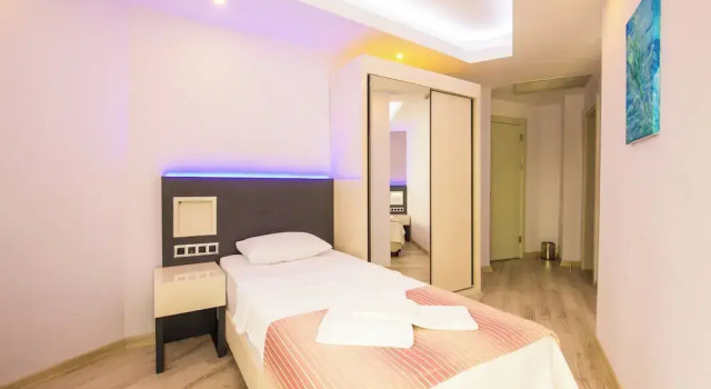Standard Kolmen hengen huone parvekkeella Datca Sapphire Hotel