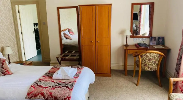 Двухместный люкс Farnley Tower Guesthouse