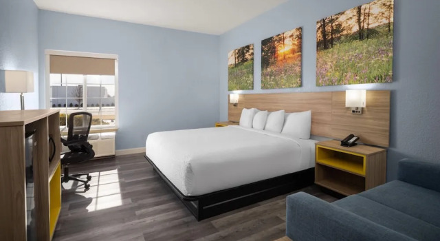 Двухместный номер Standard Days Inn by Wyndham Dodge City