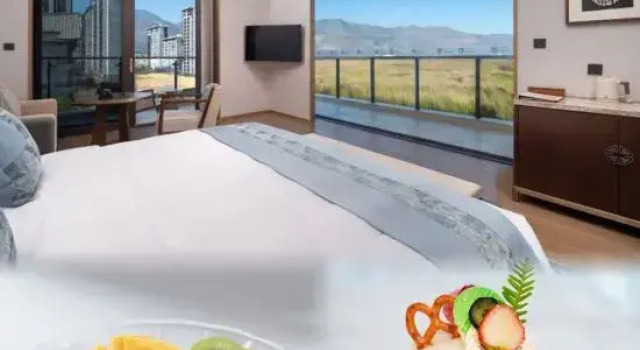 Семейный люкс Executive с видом на горы Xinhe International Hotel