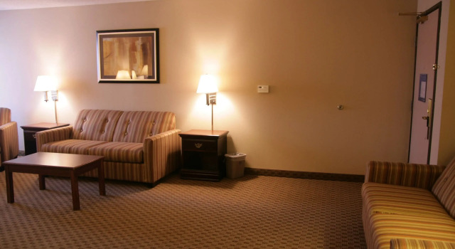 Hampton Inn Olathe
