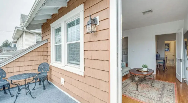 Апартаменты < 3 Mi to Dtwn Roanoke: Inviting Unit w/ Balcony