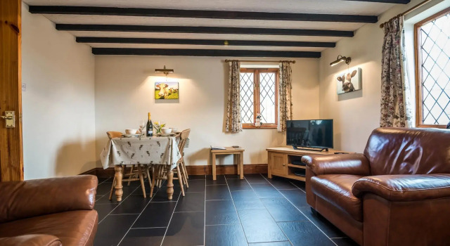 The Brambles - 2 Bedroom Cottage - Llanteg