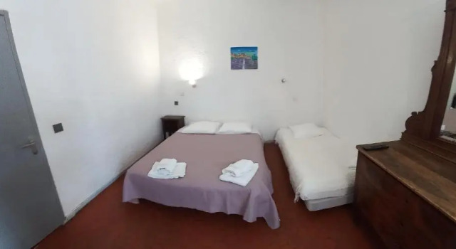 Двухместный номер Economy Hôtel Du Cours