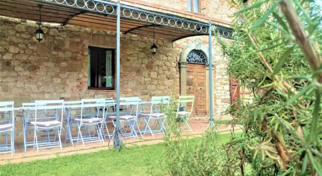 Large Farmhouse in Umbria -Swimming Pool -Cinema Room -Transparent Geodesic Dome, Buchen Sie Hotel Monte Castello di Vibio Umbrien