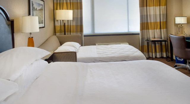 Двухместный номер Standard Sheraton Westport Plaza
