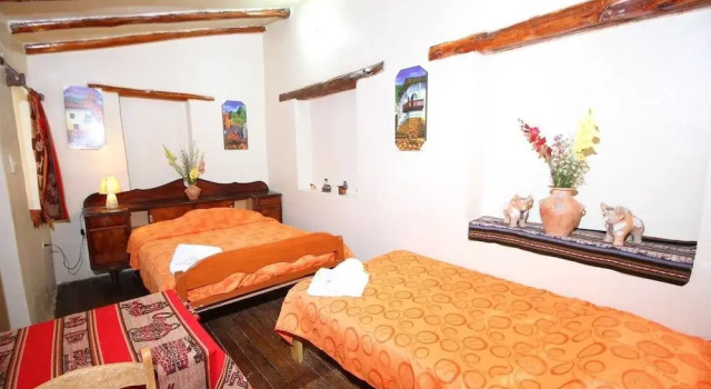 Rumi Wasi Hospedaje, Rezervovat Hotel Hotely v Sacred Valley s parkováním, Parkování