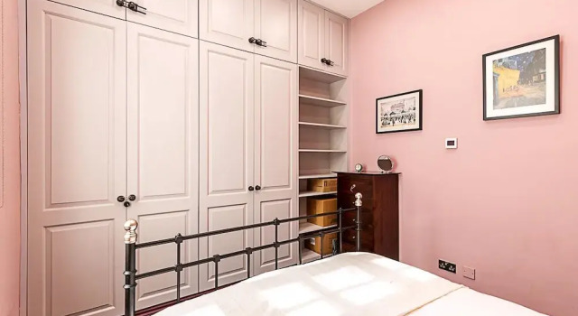 Апартаменты Book Lovers West End Home
