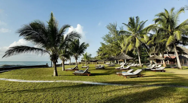 Номер Deluxe с красивым видом из окна Neptune Palm Beach Boutique Resort & Spa - Все включено