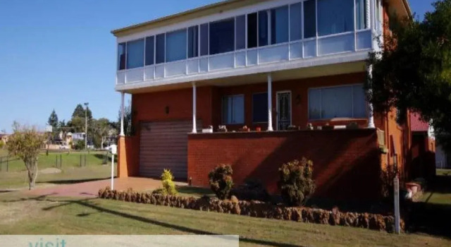 Bungary House, Забронировать Отель Норах Central Coast