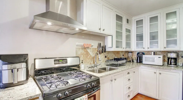 Коттедж Dog-friendly Albuquerque Home: 1 Mi to U of NM!