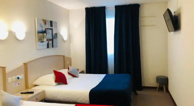 Трёхместный номер Standard Hôtel Le Kolibri