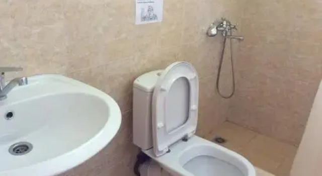 Guest House Elmas