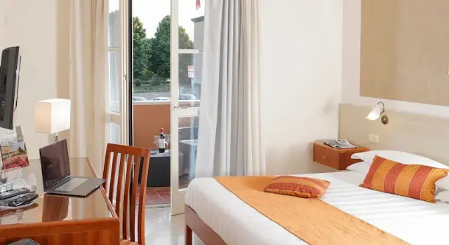Номер Superior Hotel Michelangelo