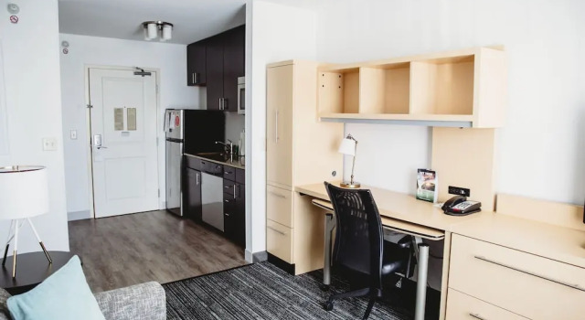 Люкс TownePlace Suites by Marriott Aberdeen