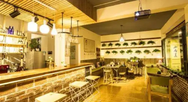 Xiaoermei cafe Hostel
