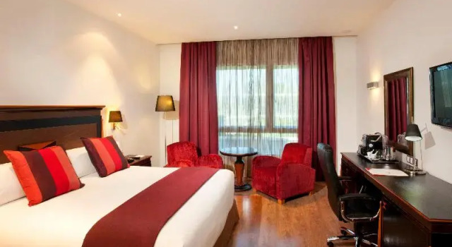 Двухместный номер Business Hotel Crowne Plaza Madrid Airport