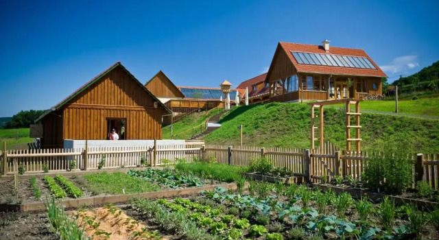 JUFA Tieschen Landerlebnisdorf, Rezerwuj Hotel Tieschen Styrian Spa Country