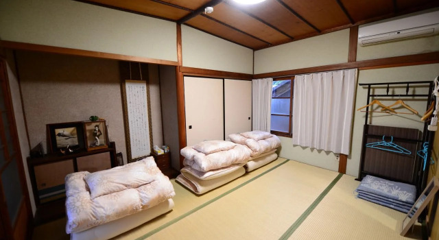 Guest House Genza - Hostel, Prenota Ostello Sedosima Shōdoshima