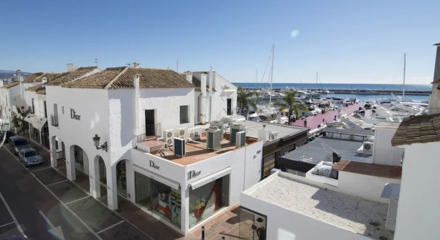 Апартаменты с 2 комнатами с видом на гавань Paradise at Puerto Banus
