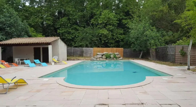 Maison de 3 chambres avec piscine partagee terrasse amenagee et wifi a Lagrasse, Rezervovat Rekreační dům Saint-Pierre-des-Champs 