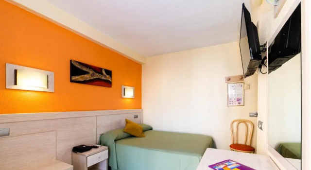 Одноместный номер Hotel Servigroup Calypso