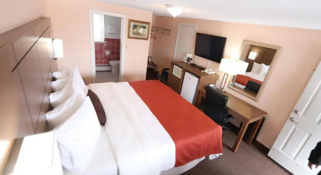 Номер Standard Motel 6 Campbellford, ON