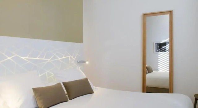 Двухместный номер Comfort Hôtel In Situ