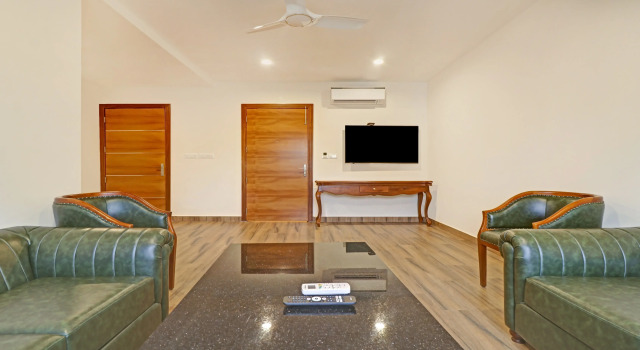 Номер Premium Treebo Premium Vahada 7 Minutes Drive From Ambalapuzha Sree Krishna Swamy Temple