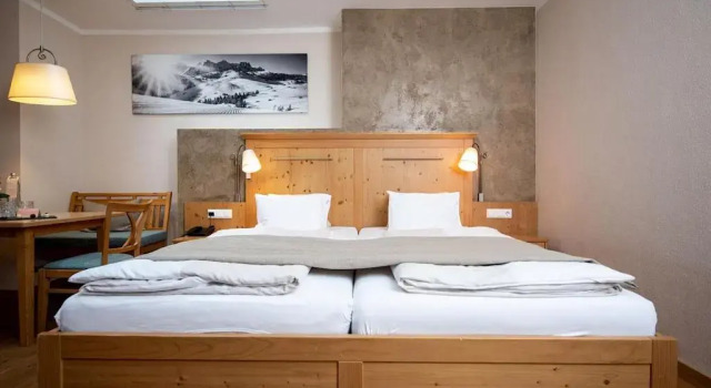 Люкс с 2 комнатами POST Family Resort