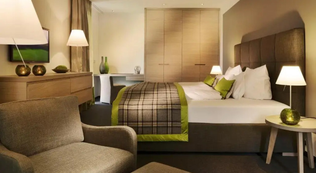 Люкс с балконом Dolomitengolf Suites