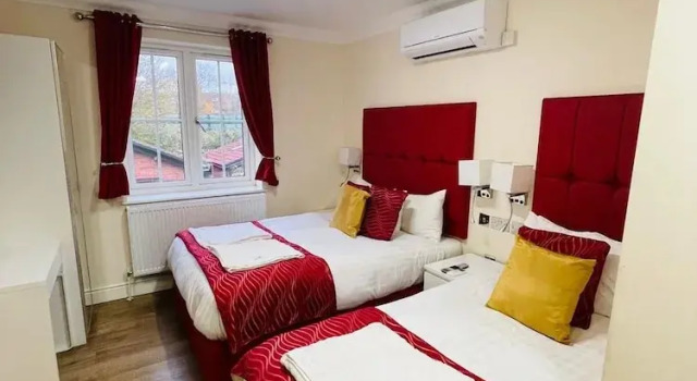 Люкс Crompton Guest House