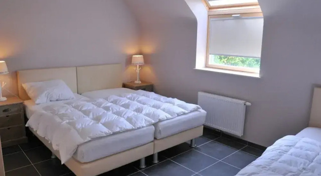 Holiday Home in Somme-leuze With Pool & Sauna, Забронировать Отель Сом-Лёз провинция Намюр