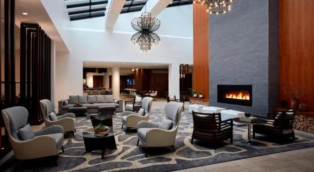 Номер Deluxe Long Island Marriott Hotel