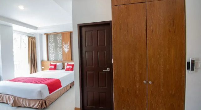 Golden Place Patong by OYO Rooms, Забронировать Отель Патонг-Бич остров Пхукет