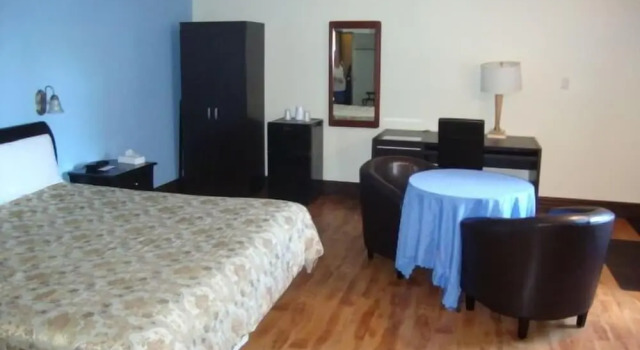 Двухместный люкс Deluxe Hotel & Motel le Luxembourg
