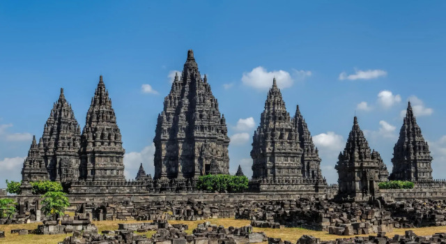 Sartini Inn Jogja, Rezervovat Hotel 3hvězdičkové hotely v Yogyakarta Province, 3*