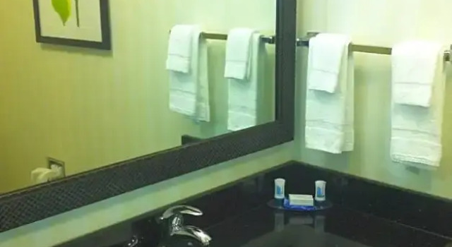 Двухместный люкс c 1 комнатой Fairfield Inn & Suites Milledgeville