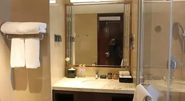 Номер Executive Ramada Jinan