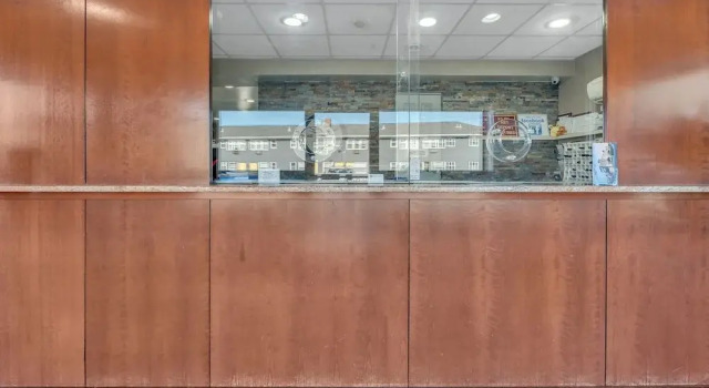 Bentley motel, Varaa Motelli Linden 